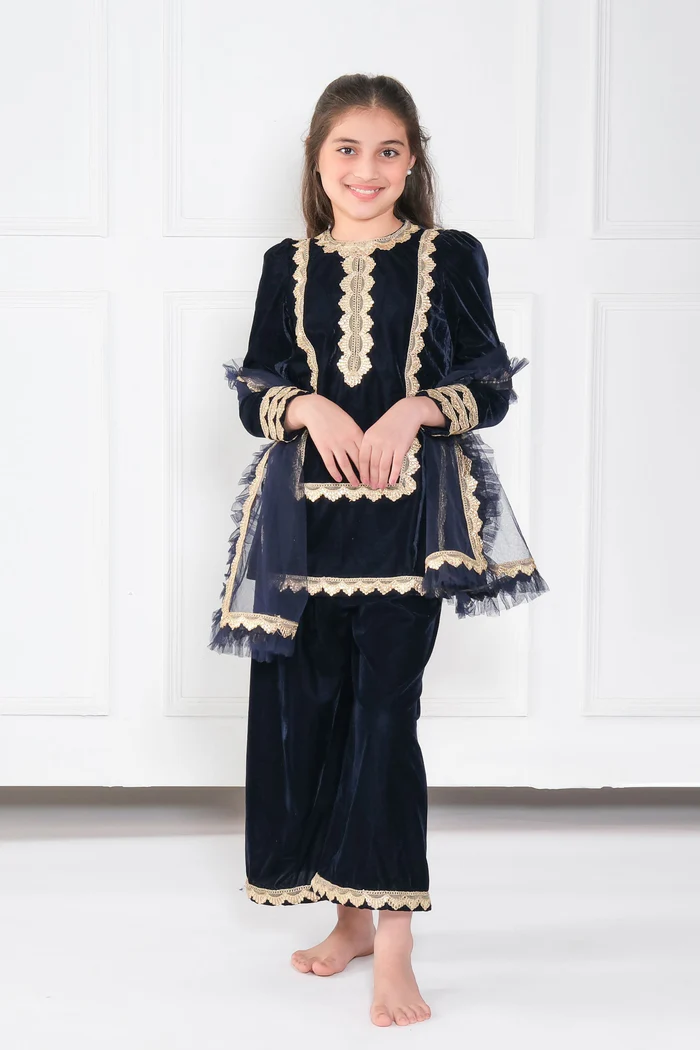 GIRLS SAPPHIRE ETHINIC SET (SIZE-6-7yr) (COLOR-BLUE)