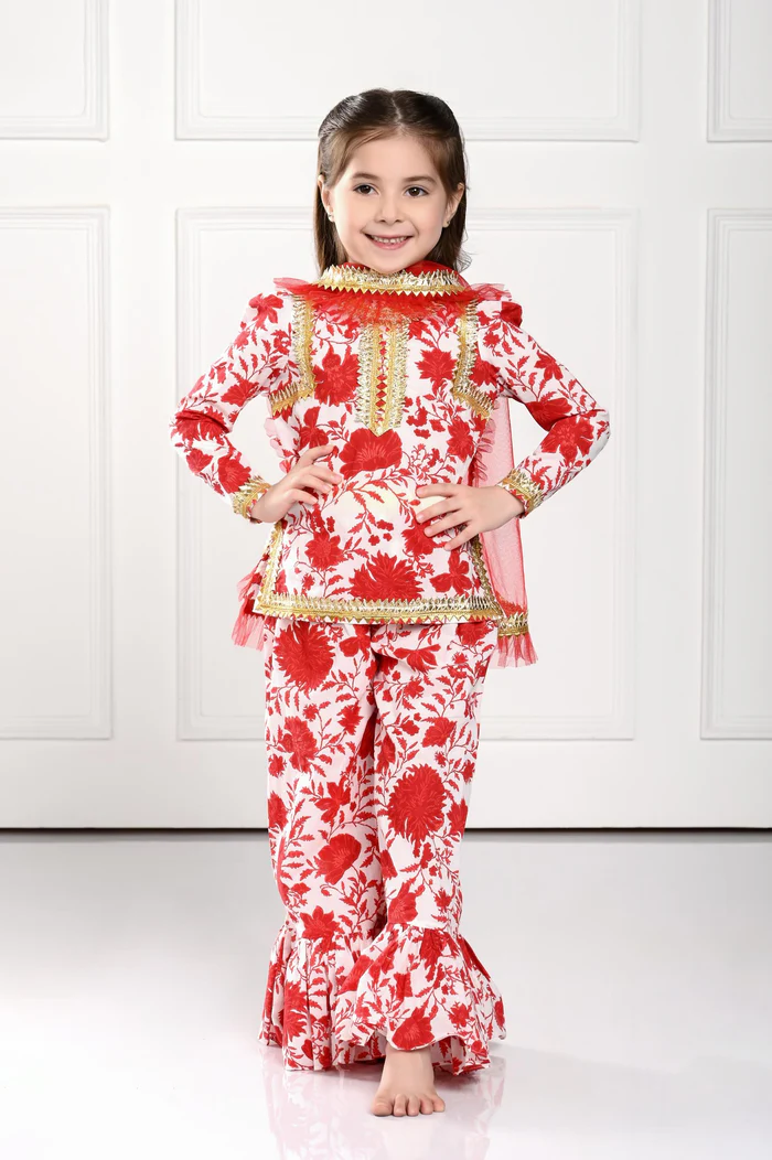 Comfortable And Flowy Suit set for girls (SIZE-5-6yr) (COLOR-RED)